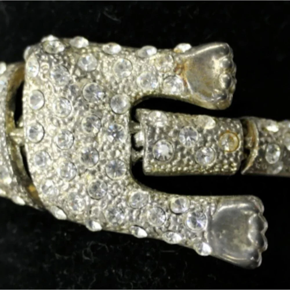 Rhinestone Cat Bracelet - Body/Tail Encrusted with Clear Stones, green eyes 7.5